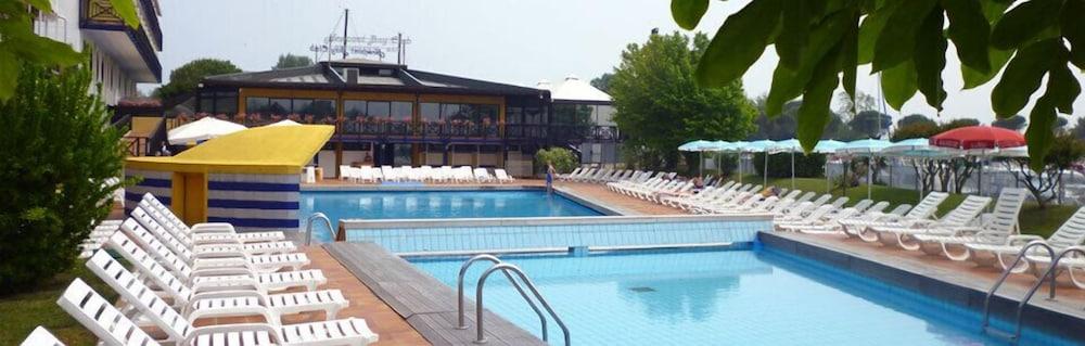 Hotel Marina Uno Lignano Sabbiadoro Exteriér fotografie